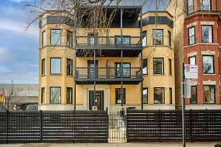 5200 N Winthrop Avenue 2S, Chicago, IL 60640