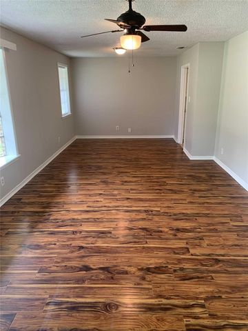 901 Downing Street, Forney, TX 75126