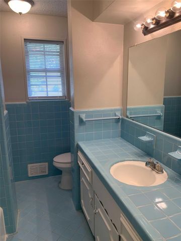 901 Downing Street, Forney, TX 75126