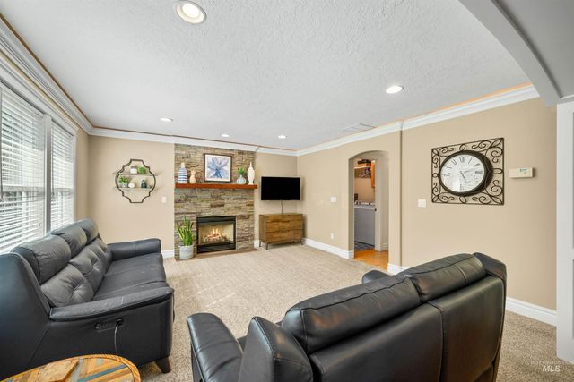 5399 N Steamboat Way, Boise, ID 83713