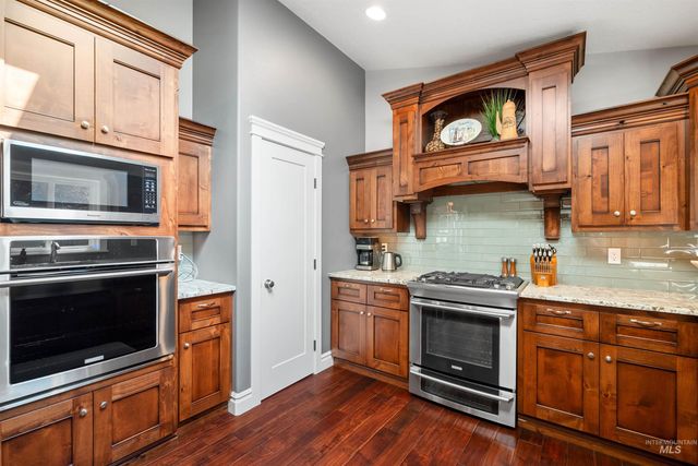 5399 N Steamboat Way, Boise, ID 83713