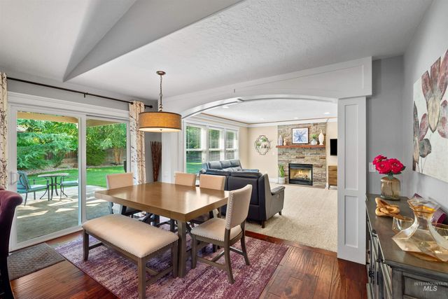 5399 N Steamboat Way, Boise, ID 83713