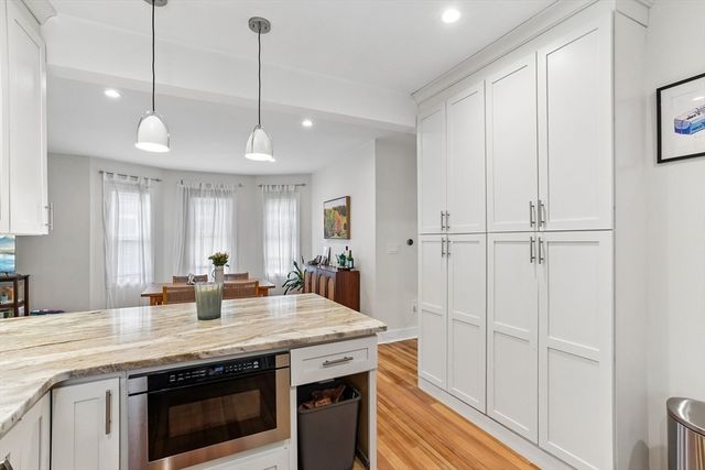 48 Whitfield Rd 48, Somerville, MA 02144