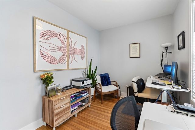 48 Whitfield Rd 48, Somerville, MA 02144