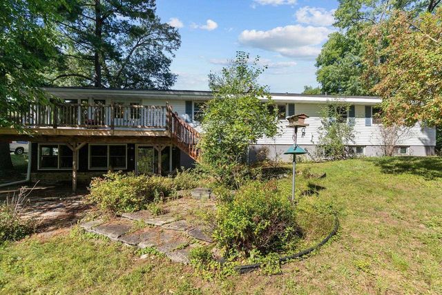 903 HARDING STREET, Waupaca, WI 54981