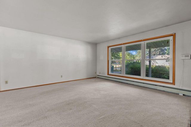 903 HARDING STREET, Waupaca, WI 54981