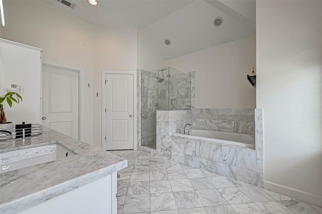 2516 Bevis Street, Houston, TX 77008