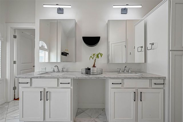 2516 Bevis Street, Houston, TX 77008