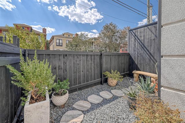 2516 Bevis Street, Houston, TX 77008