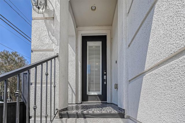 2516 Bevis Street, Houston, TX 77008