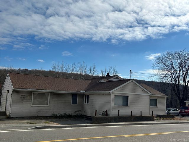 264 Orange Turnpike, Sloatsburg, NY 10974