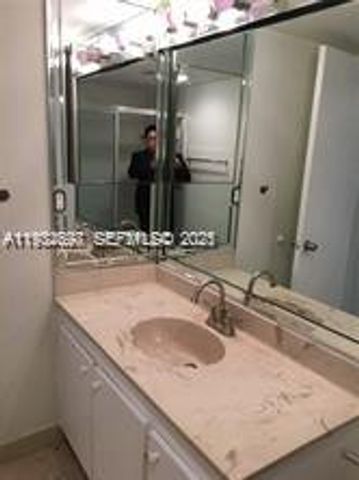 20441 NE 30th Ave 204-9, Aventura, FL 33180