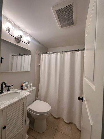 121 Upper Bay Road, Sunapee, NH 03287