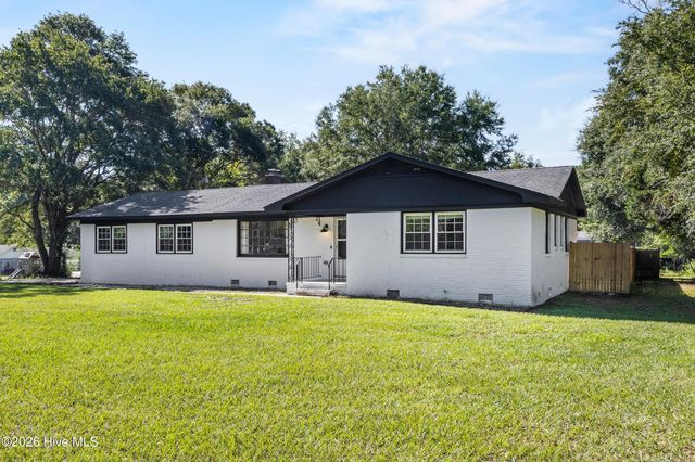 130 Patalanda Road, Wilmington, NC 28409