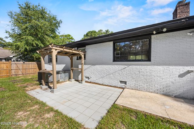 130 Patalanda Road, Wilmington, NC 28409