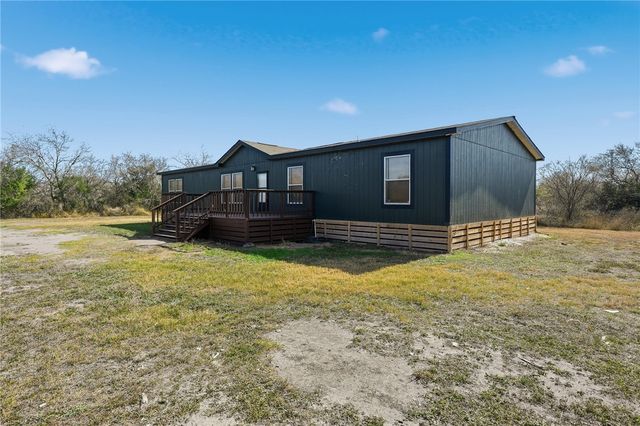 124 County Road 632, Sinton, TX 78387