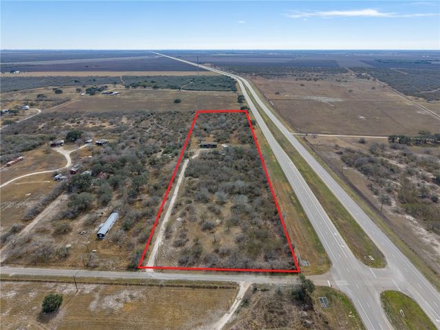 124 County Road 632, Sinton, TX 78387