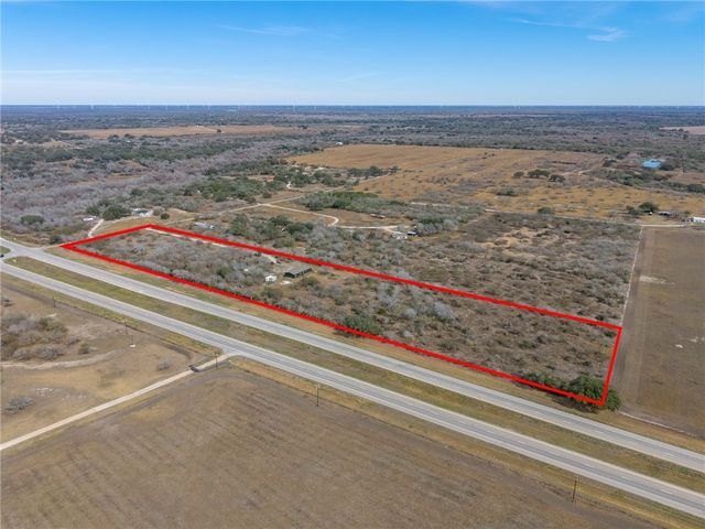 124 County Road 632, Sinton, TX 78387