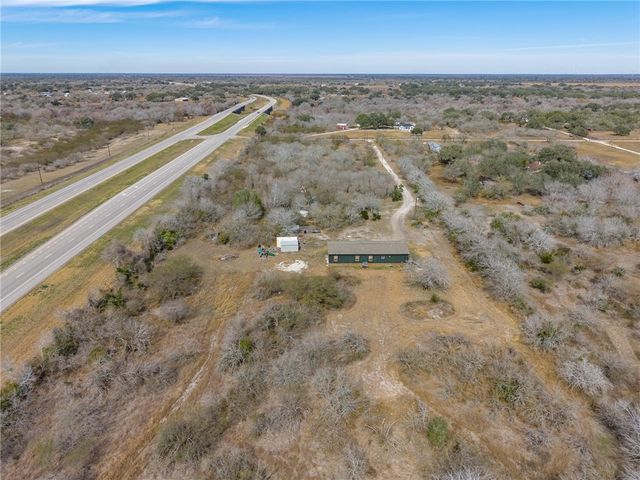 124 County Road 632, Sinton, TX 78387