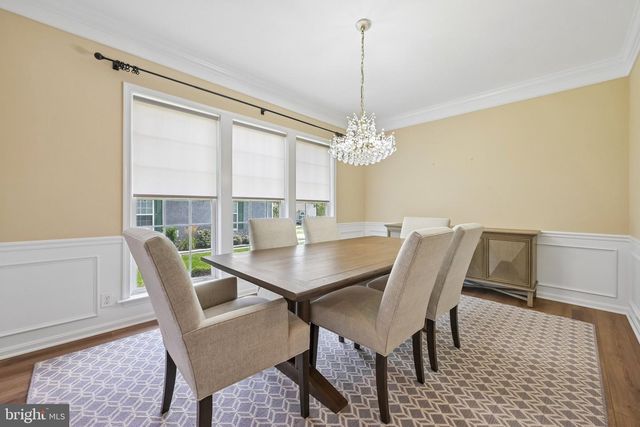 10 BARTONS MILL DR, Washington Crossing, PA 18977