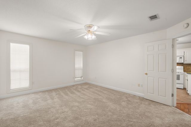 14 Silver Creek, Hattiesburg, MS 39402