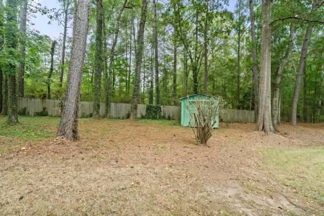 14 Silver Creek, Hattiesburg, MS 39402