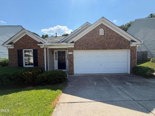 5512 Spindlewood Court, Durham, NC 27703