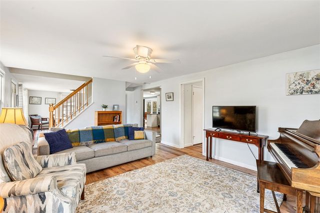 60 Star Street, Warwick, RI 02888