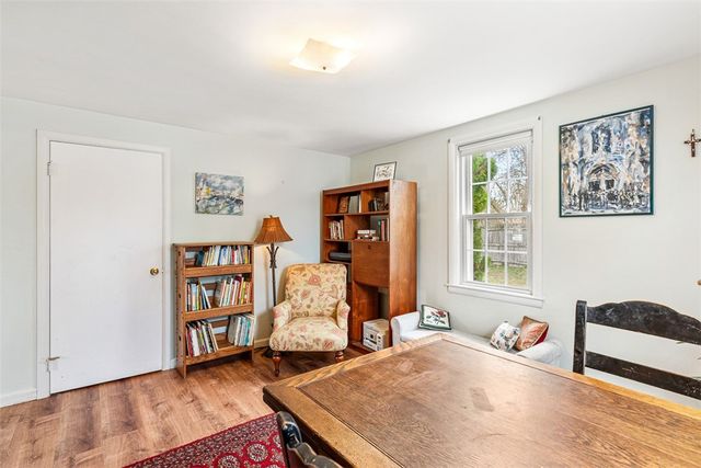 60 Star Street, Warwick, RI 02888