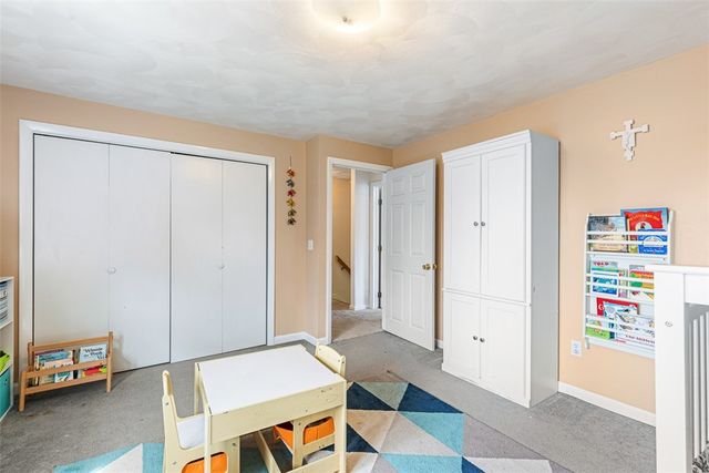 60 Star Street, Warwick, RI 02888