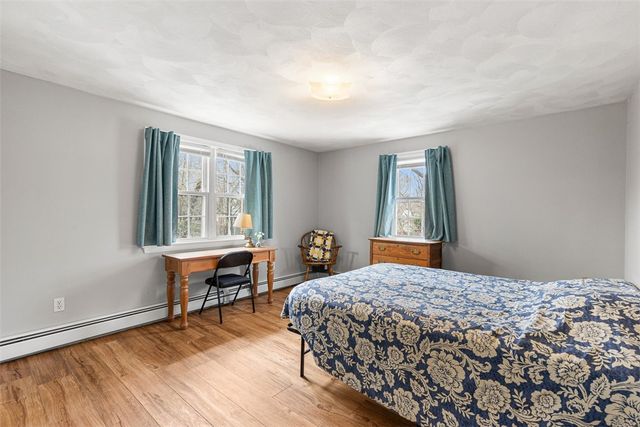 60 Star Street, Warwick, RI 02888