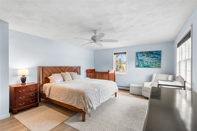 60 Star Street, Warwick, RI 02888