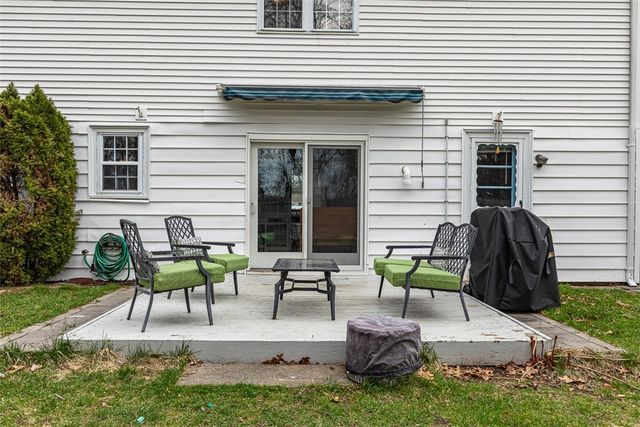 60 Star Street, Warwick, RI 02888