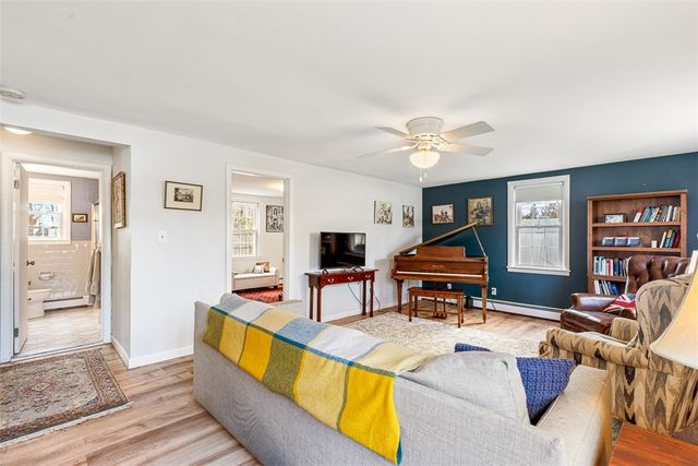 60 Star Street, Warwick, RI 02888