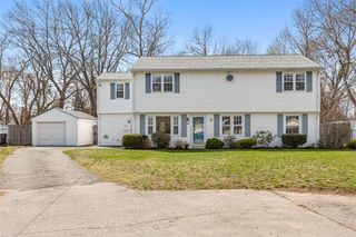 60 Star Street, Warwick, RI 02888