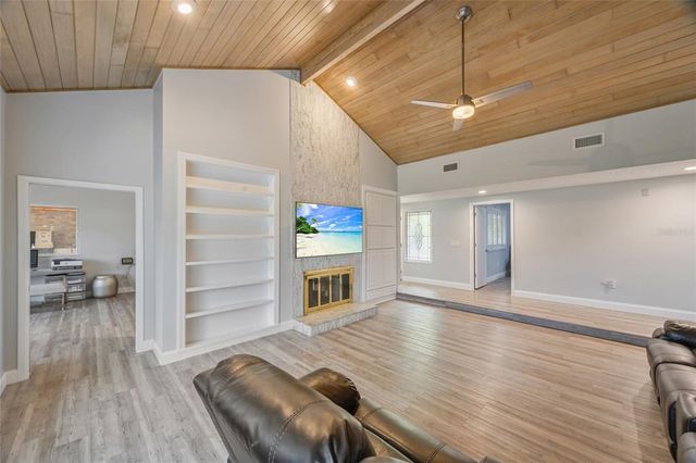 5474 KEMKERRY ROAD, Wesley Chapel, FL 33543