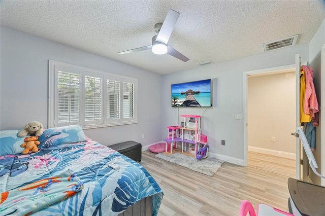 5474 KEMKERRY ROAD, Wesley Chapel, FL 33543
