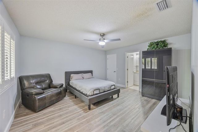 5474 KEMKERRY ROAD, Wesley Chapel, FL 33543