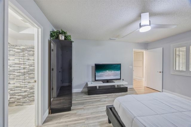 5474 KEMKERRY ROAD, Wesley Chapel, FL 33543