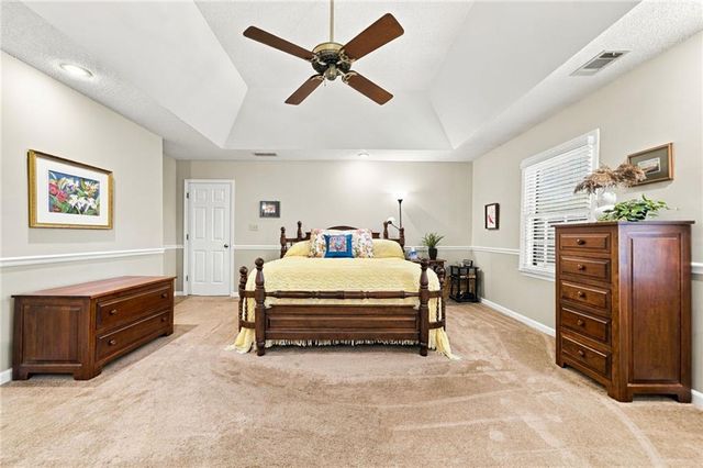 5011 Peach Mountain Circle, Gainesville, GA 30507