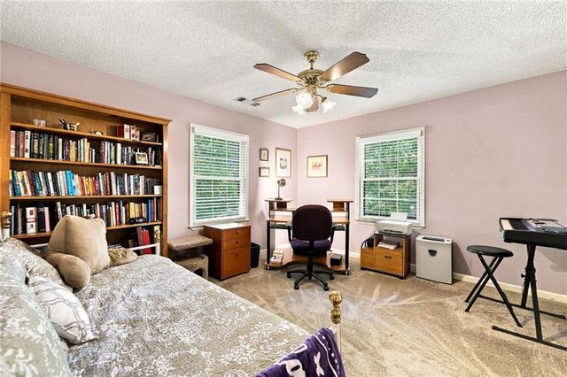5011 Peach Mountain Circle, Gainesville, GA 30507