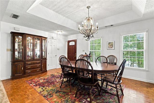 5011 Peach Mountain Circle, Gainesville, GA 30507