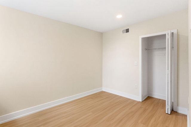 1808 S 8TH ST, Philadelphia, PA 19148