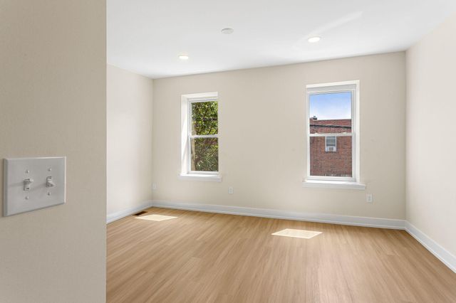 1808 S 8TH ST, Philadelphia, PA 19148