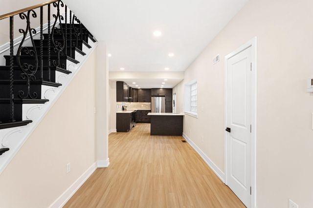 1808 S 8TH ST, Philadelphia, PA 19148