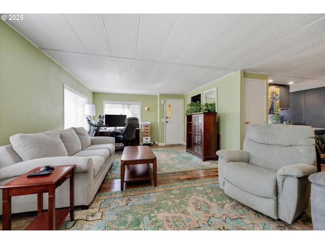 3500 Se CONCORD Rd 81, Milwaukie, OR 97267