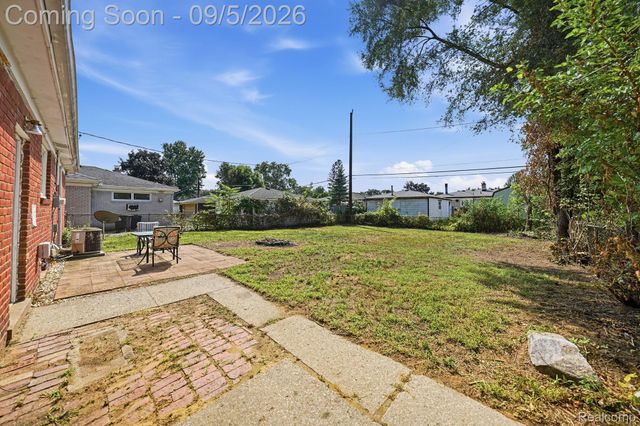 1700 Ackley Avenue, Westland, MI 48186