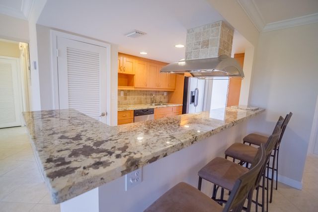 300 E Royal Palm Road 0420, Boca Raton, FL 33432