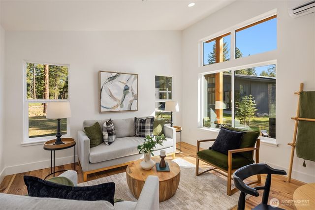 1980 Wanawish Loop, Cle Elum, WA 98922