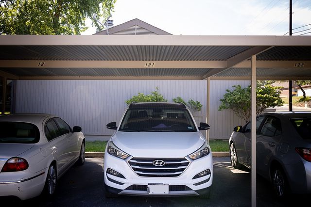 1905-121 West Lane, Kerrville, TX 78028